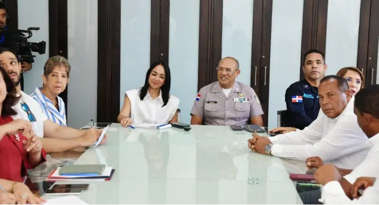 Mesa de Seguridad en Puerto Plata: Roquelito García da su apoyo