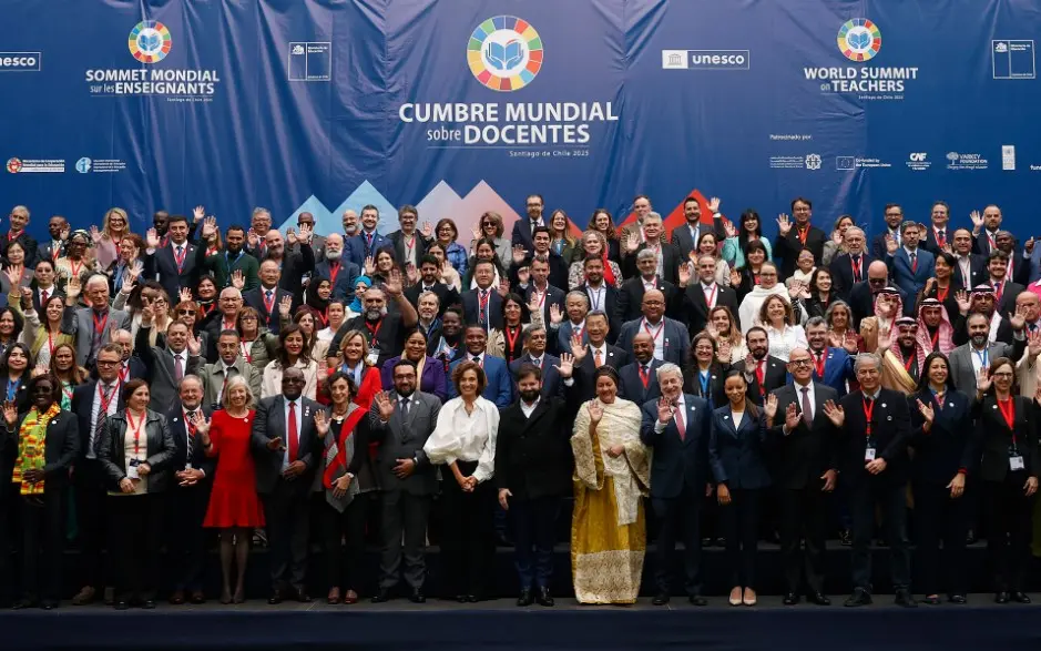 Unesco denuncia que la profesión docente sufre una “crisis sin precedentes” en el mundo