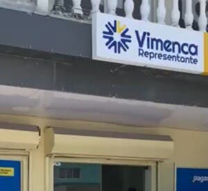 Policía investiga asalto de un millón de pesos a subagente de Vimenca en El Cortecito