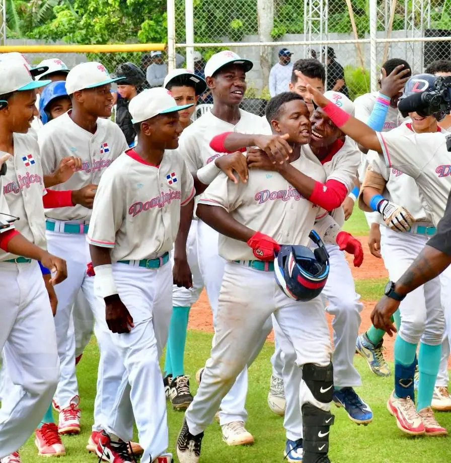 República Dominicana derrota 11-5 a Aruba en el clasificatorio al Mundial U15 de béisbol