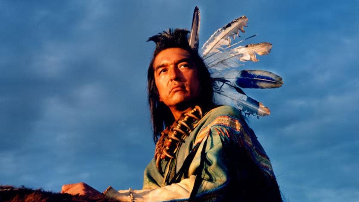 Graham Greene, estrella de 'Bailando con lobos', muere a los 73 años