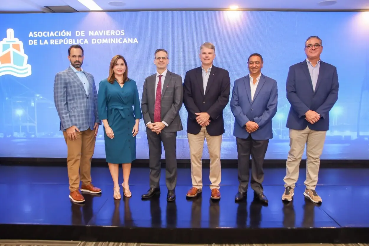 Navieros plantean retos y oportunidades para convertir el país en un hub logístico más competitivo