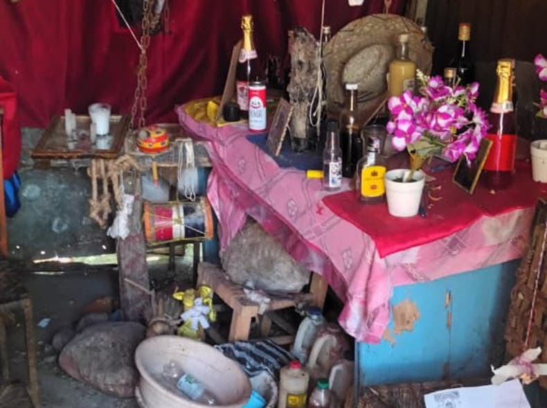 Policía cierra altar satánico dirigido por haitiano en Salcedo