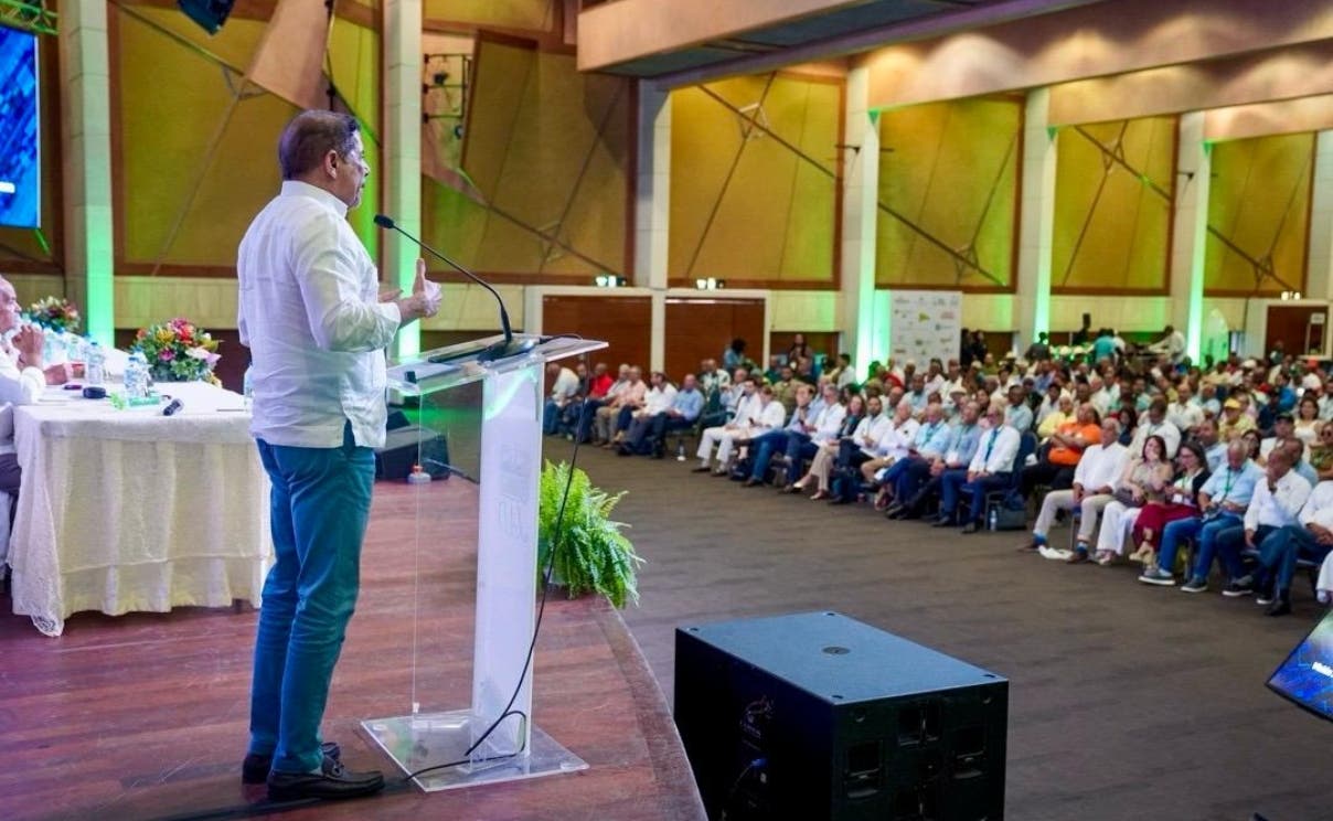 Ministro de Agricultura afirma se fortalece producción agrícola