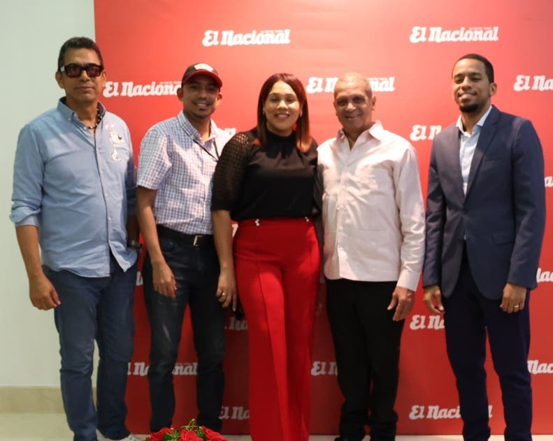 Cristian Hernández, David Hernández, Sudelka García, Leo Corporán y Marcos Nivar en el aniversario de El Nacional./Foto José de León