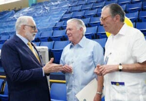 Vitelio elogia Club Mauricio Báez; revela residió en el sector Villa Juana