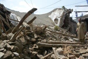 Terremoto en Afganistán deja devastación y miles de heridos