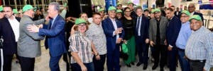 Los «300 con Leonel» lo reciben al llegar NYC a la  media noche este sábado