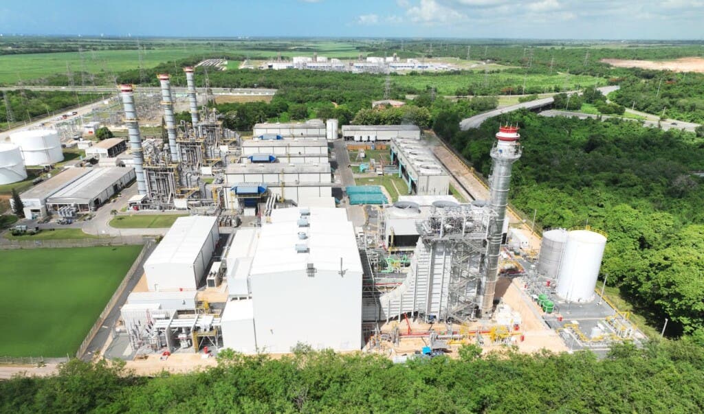 Abinader supervisa nueva planta Energas 4: ¿cuáles serán sus aporte al sistema eléctrico nacional?