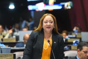 Diputada Fiordaliza Estévez aboga por desarrollo vial en Luperón: Aquí su solicitud