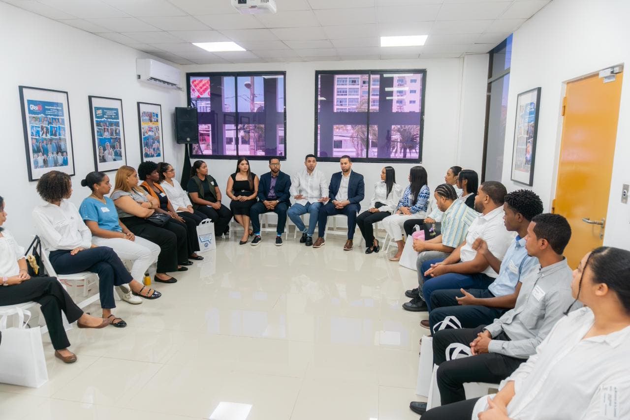Inicia el programa ‘Mi Primera Oportunidad’ para jóvenes dominicanos