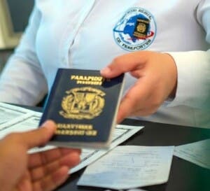 ¡Llegan las primeras libretas del nuevo pasaporte electrónico!