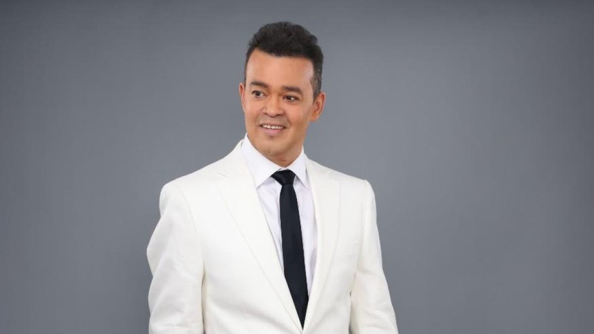 Alex Bueno evoluciona favorablemente tras complicaciones de salud