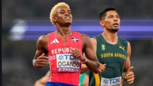 Alexander Ogando termina sexto en la final de los 200 metros del Mundial de Atletismo en Tokio