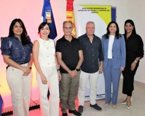ADAVIT y Consulado de España realizan conversatorio sobre visado Schengen