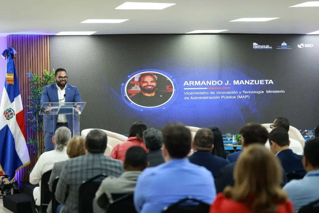 Jóvenes transforman el Estado: nuevo proyecto digital en marcha