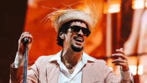 Bad Bunny anuncia show sorpresa en Puerto Rico transmitido por Amazon Music