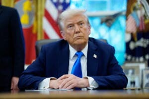 Estados Unidos presenta nuevas tarifas para visados H1-B y la creación de la ‘tarjeta dorada’