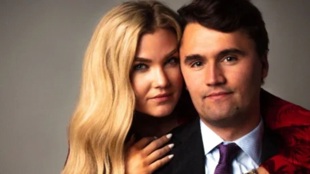 Erika Kirk, viuda de Charlie Kirk, asume liderazgo de Turning Point USA