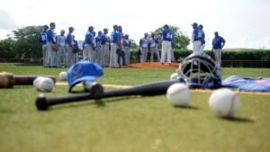 Licey libera a 14 jugadores entre lanzadores y jugadores de posición