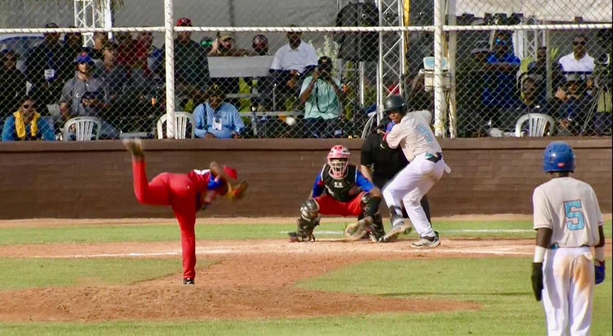 Dominicana no se rinde y deja en el terreno a Cuba