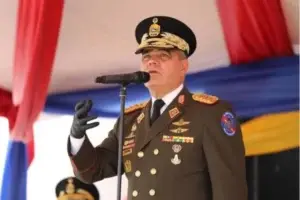 Venezuela realizará ejercicios militares constantes alegando “amenazas” de EE. UU.