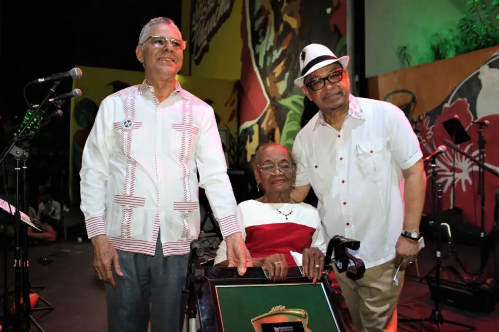 Fallece Chencha, ícono del son dominicano, a los 94 años