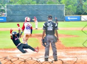 República Dominicana derrota a Puerto Rico 8-4 y asegura la cima en el Premundial U15