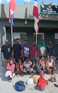 Ejército arresta 46 indocumentados en  Montecristi y Dajabón  