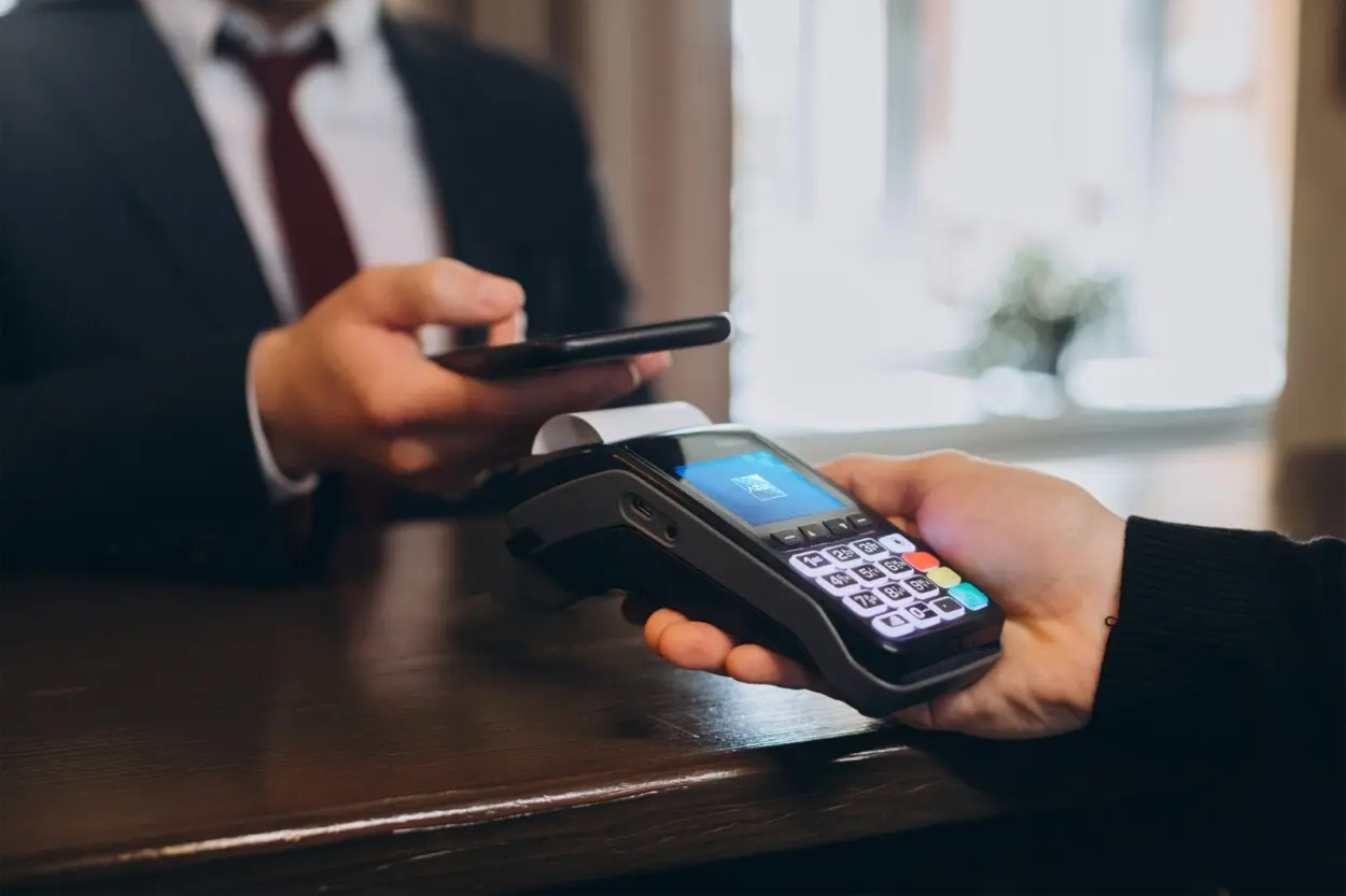 Evolución digital: AZUL alcanza 1,000 millones de pagos procesados