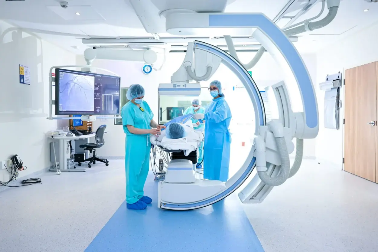 Senado aprueba exonerar de impuestos a equipos médicos cardiovasculares