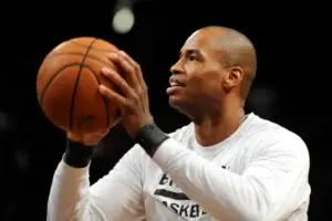 Impactante: Jason Collins, ex jugador de NBA, revela su lucha contra un tumor cerebral