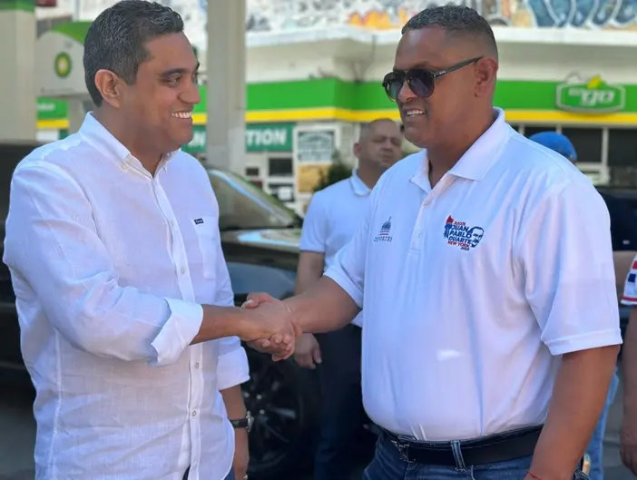 Ministro Deportes RD destaca en NY cualidades humanas y deportivas de Roberto Rojas