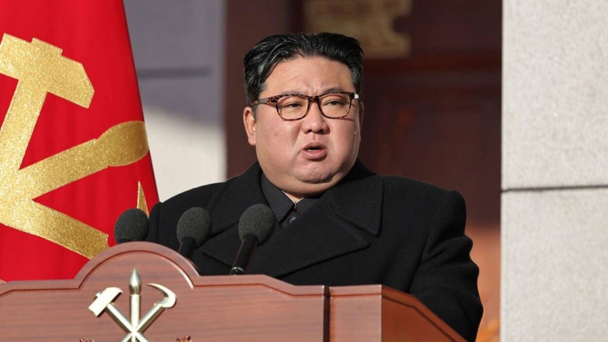 Kim Jong-un anuncia política dual: más armas nucleares y modernización convencional