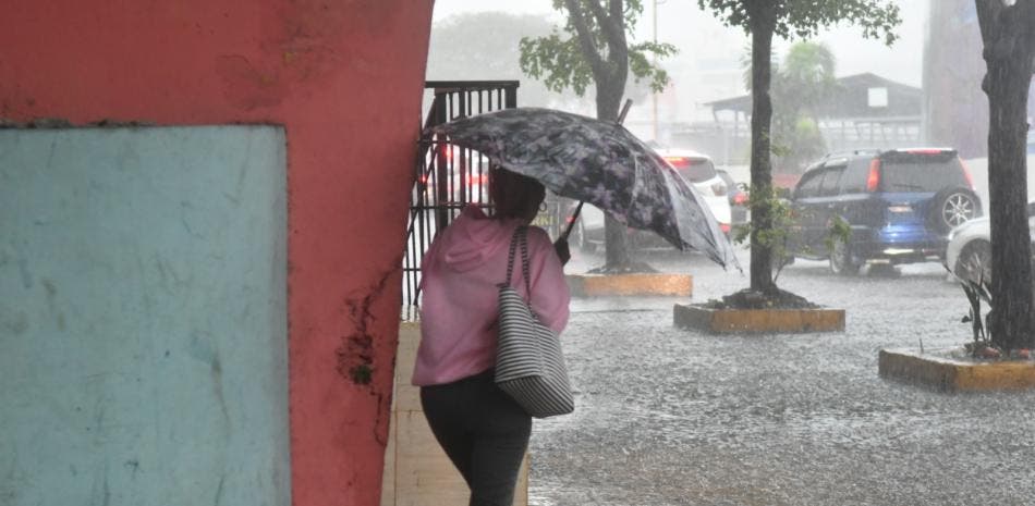 ¡Preparen paraguas! Vaguada provocará aguaceros en algunas provincias dominicanas