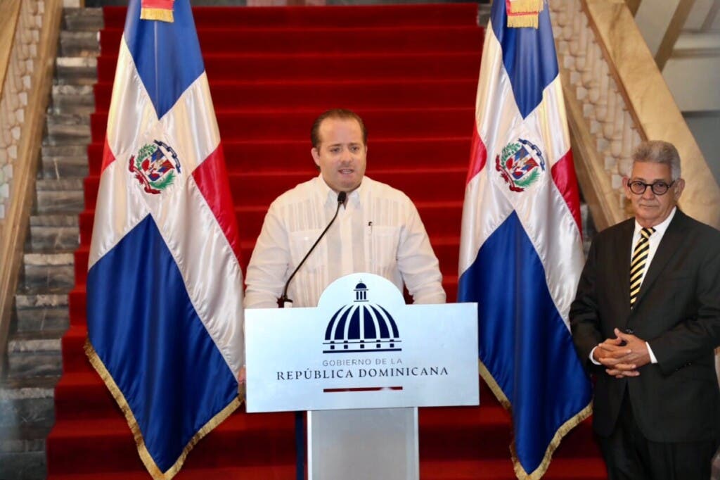 El Presupuesto 2026 asciende a RD$1 billón 744 mil millones, equivalente al 20.1% del PIB; servicios sociales representan 46% del gasto total.
