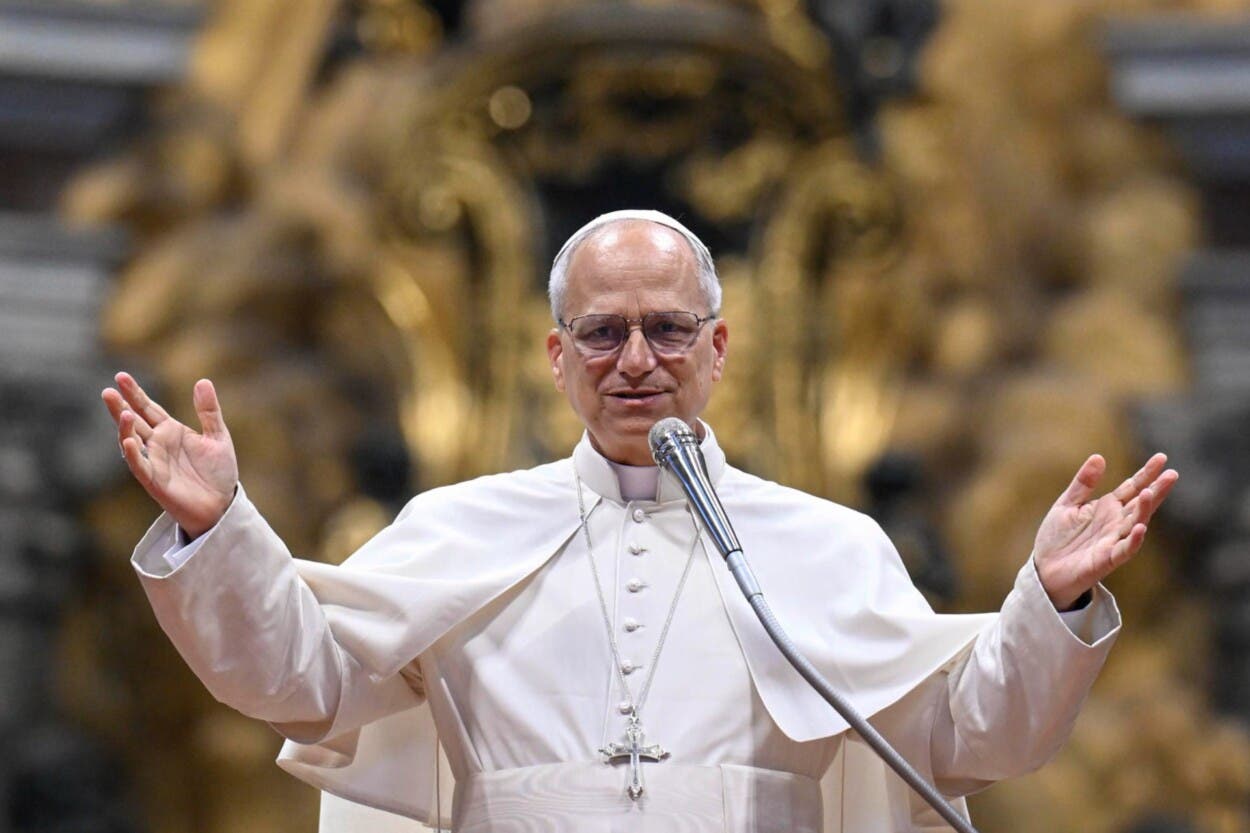 El papa insta a fomentar el protagonismo de las familias en la vida social y política