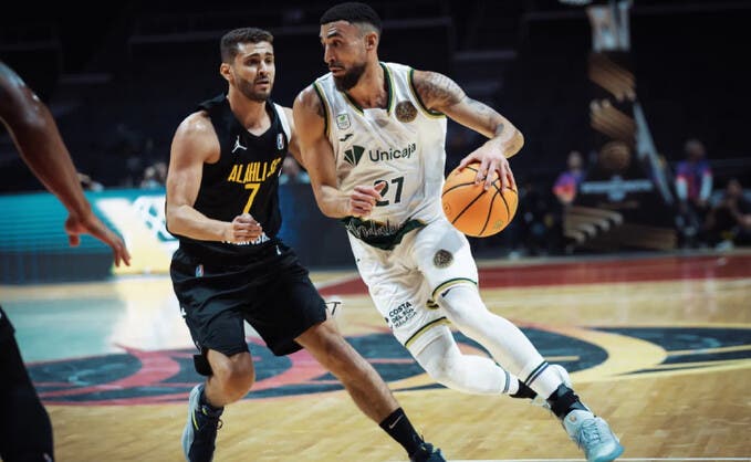 Chris Duarte y Tyson Pérez al frente del Unicaja en la gran final