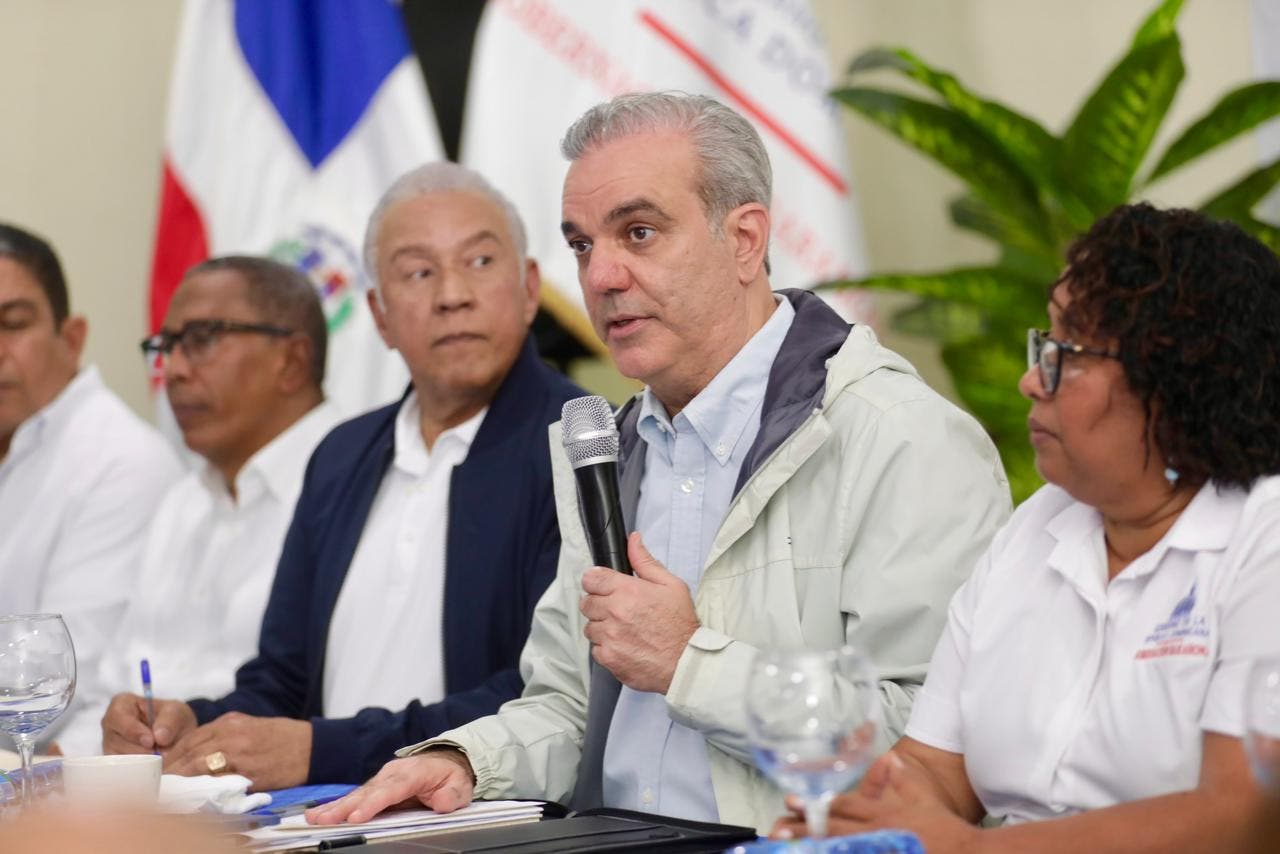 Gobierno inicia recuperación en Ocoa y Barahona tras el huracán