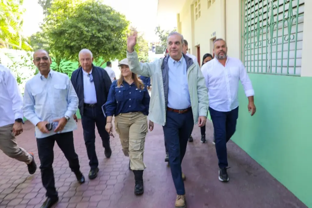 Gobierno inicia recuperación en Ocoa y Barahona tras el huracán