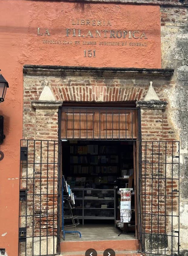 Moderna, diversa y abierta a nuevas generaciones de lectores.