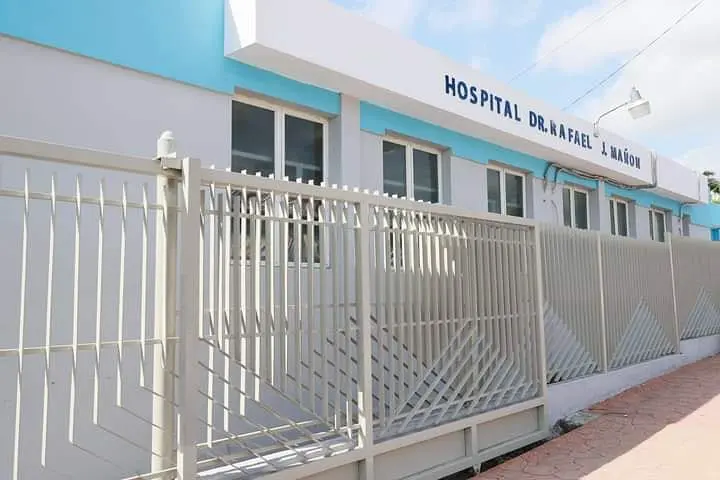 Senado da luz verde a la transformación del Hospital Rafael Mañón en materno-infantil