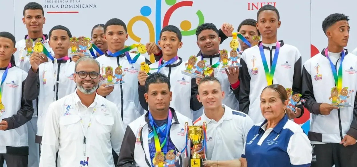 Cibao Norte oro por equipos en gimnasia