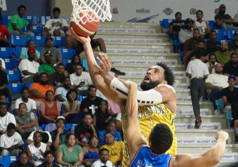 San Carlos reparte arepa ante Mauricio