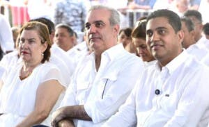 Luis Abinader destina dos mil millones para infraestructura deportiva