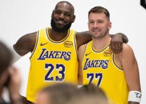 Luka Doncic se ajusta a estrategia JJ Redick