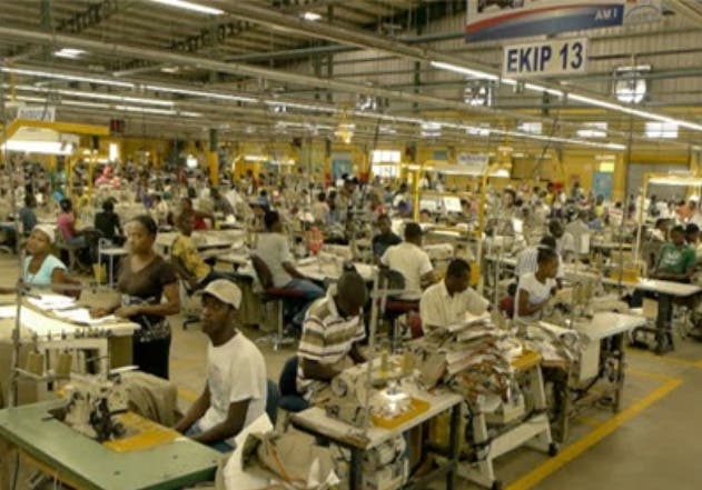 Haití en la cuerda floja: la industria textil al borde del colapso sin renovación de programas