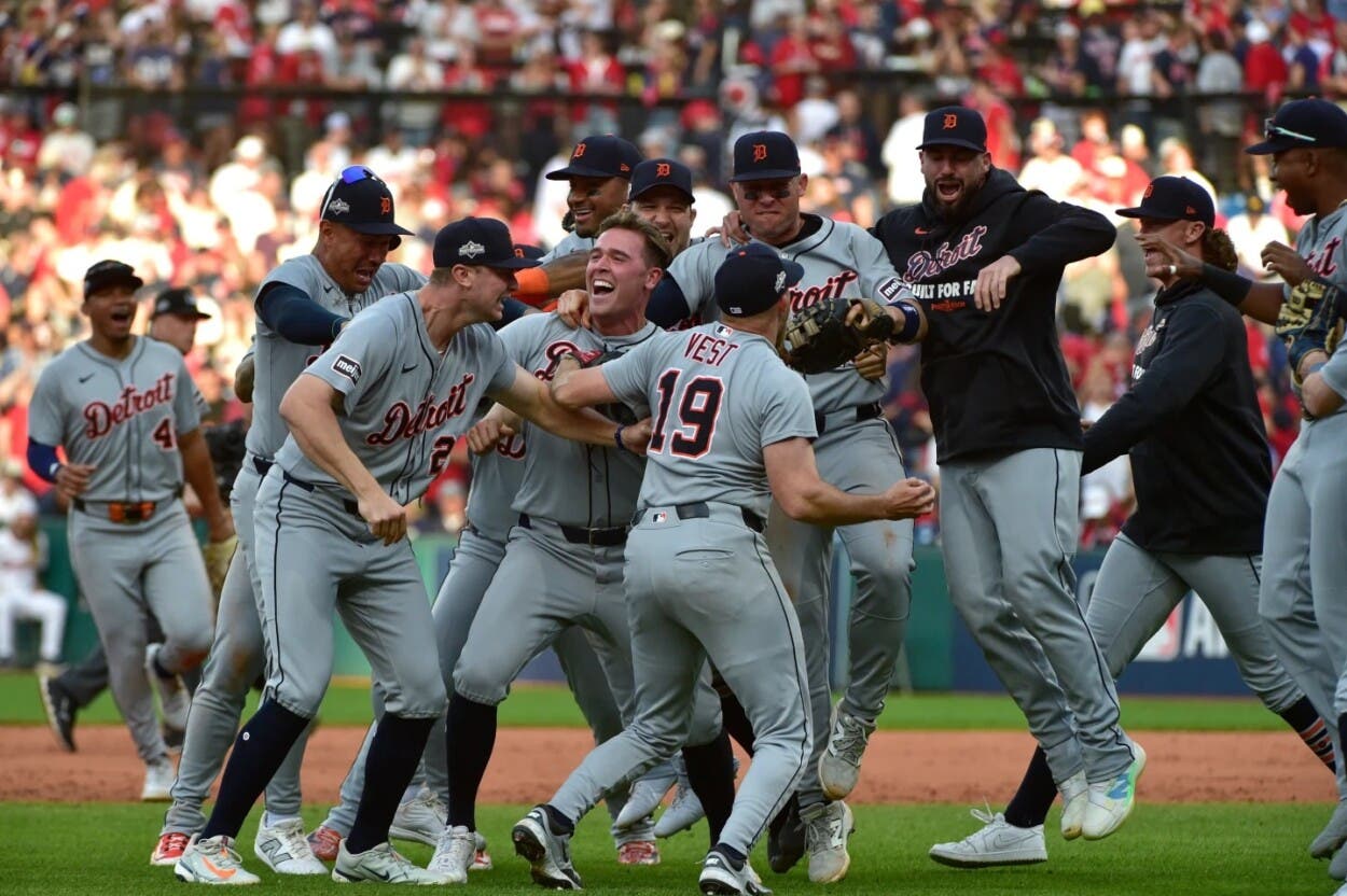 Tigres de Detroit aseguran su lugar en la serie divisional con victoria sobre Marineros