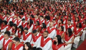 Intec celebra 763 nuevos graduados en emotiva ceremonia