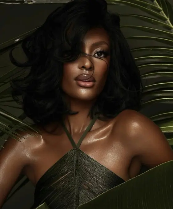 Melissa Queenie Sapini es coronada Miss Universo Haití 2025
